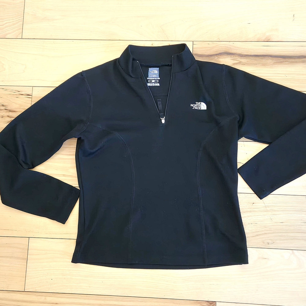 The North Face Black Quarter-Zip Pullover
